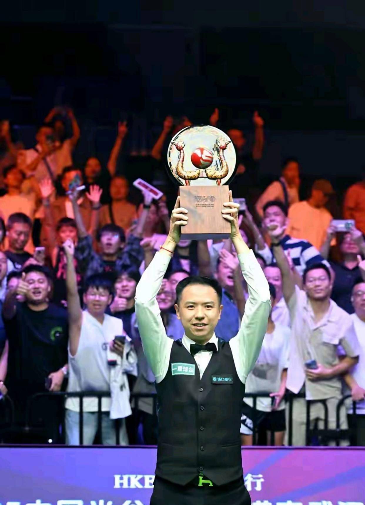 主播和女性 主播和女性